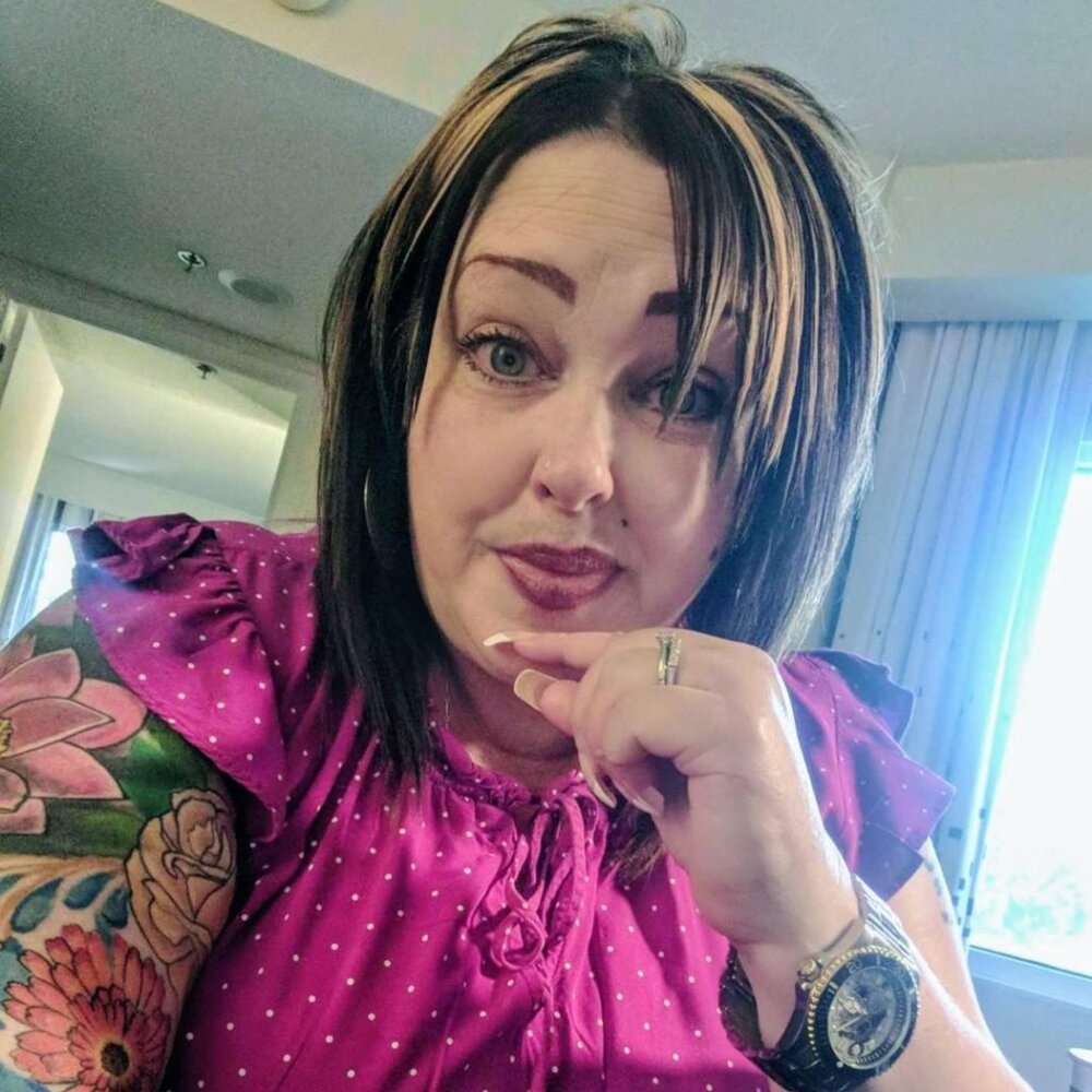 Meet your Posher, Rhonda